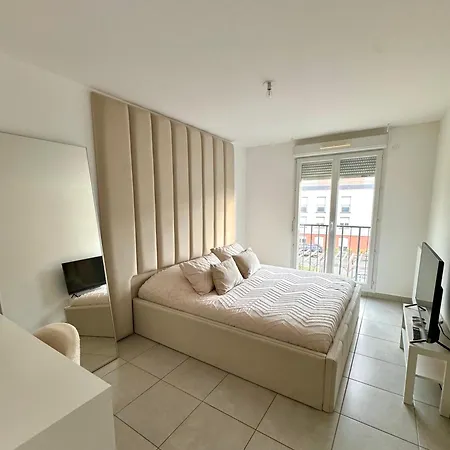 Superbe - Near Paris Corbeil-Essonnes